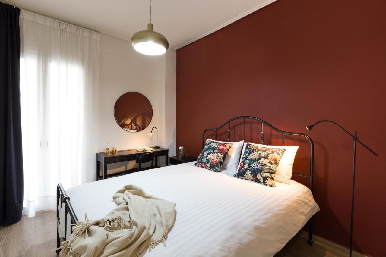 Effie'S Cozy Beach Front Apartment 罗希姆诺 外观 照片