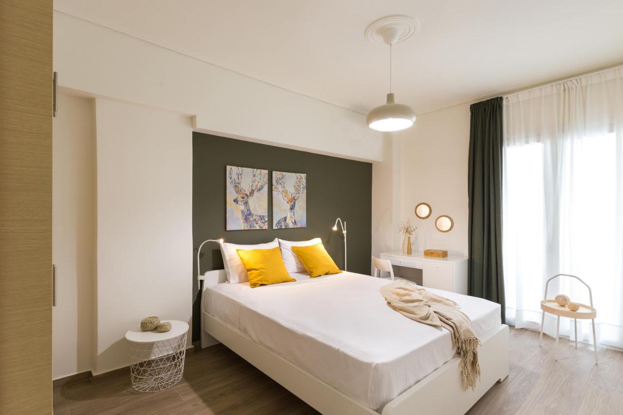 Effie'S Cozy Beach Front Apartment 罗希姆诺 外观 照片