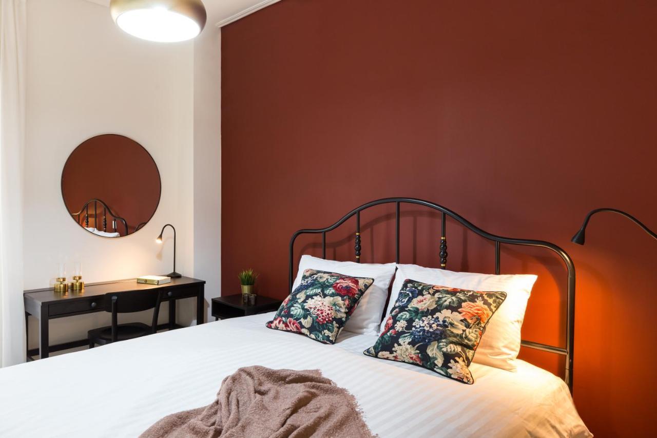 Effie'S Cozy Beach Front Apartment 罗希姆诺 外观 照片